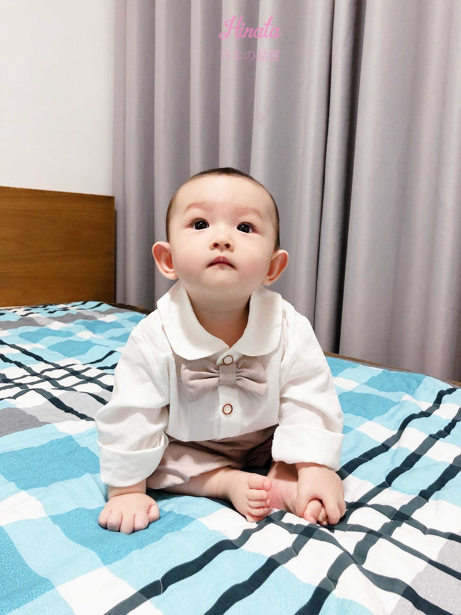 Set áo trắng quần ngắn phối nơ Hinata cho bé trai BF21