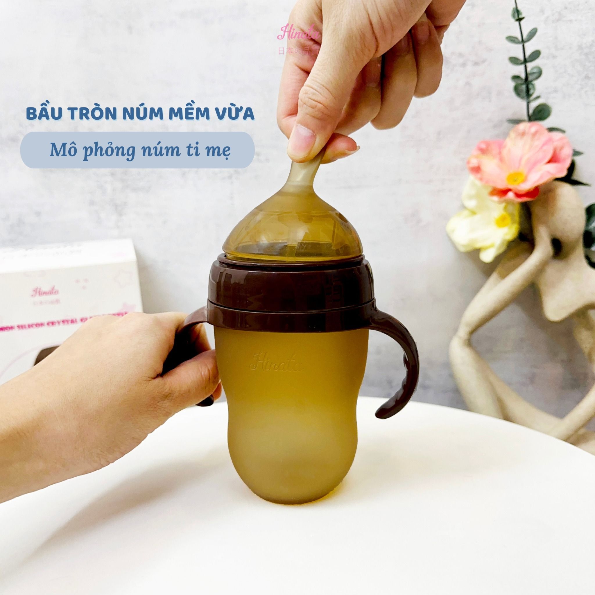 Bình sữa Silicon chống sặc Hinata BS03