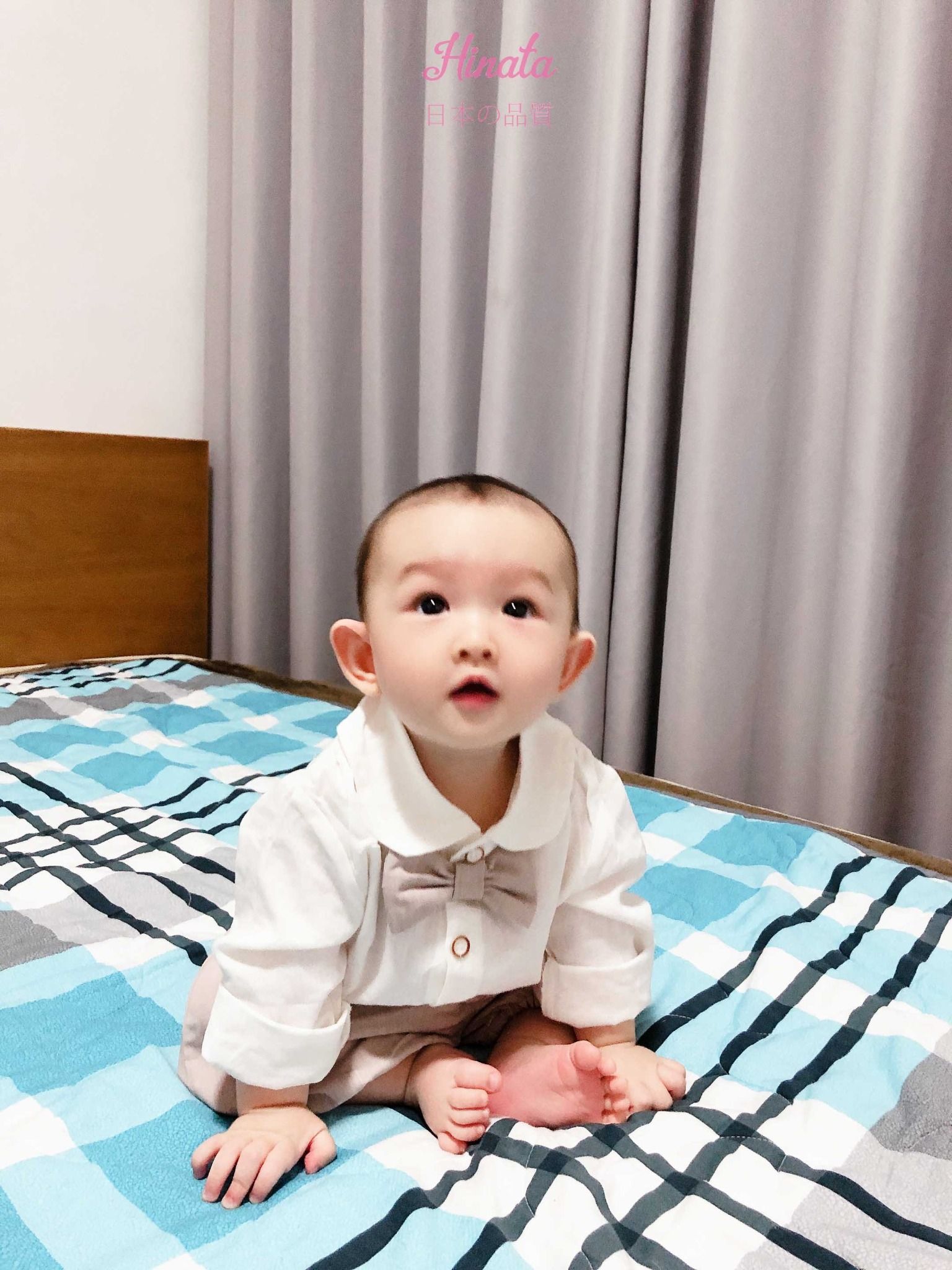 Set áo trắng quần ngắn phối nơ Hinata cho bé trai BF21