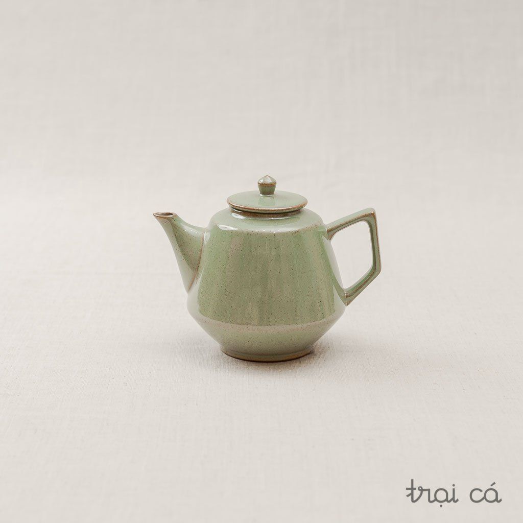 Ấm hình nón D12H11cm - nhiều màu