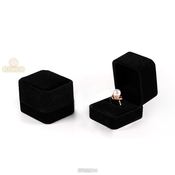 Hộp quà tặng - SP005214 hộp nhẫn đen