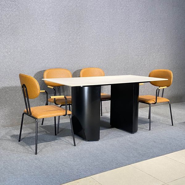 Bàn ăn XDAILY - Wedge dining table