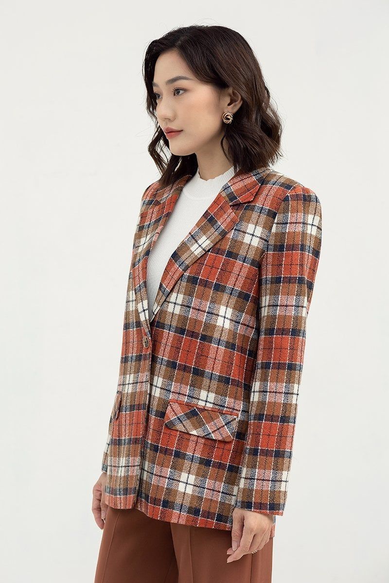 Áo blazer nữ tay dài họa tiết kẻ caro FWBZ22SS01L