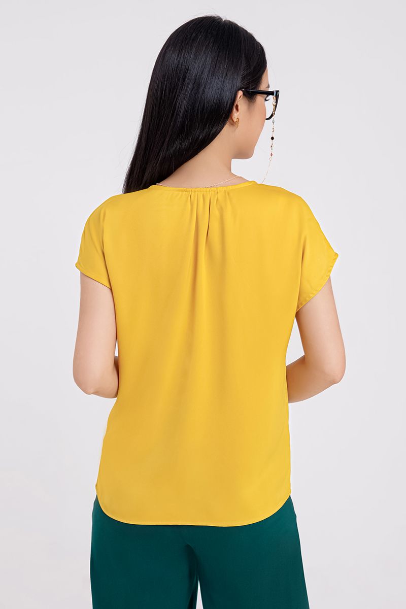 Áo kiểu nữ cổ tròn xếp ly FWBL21SS02C