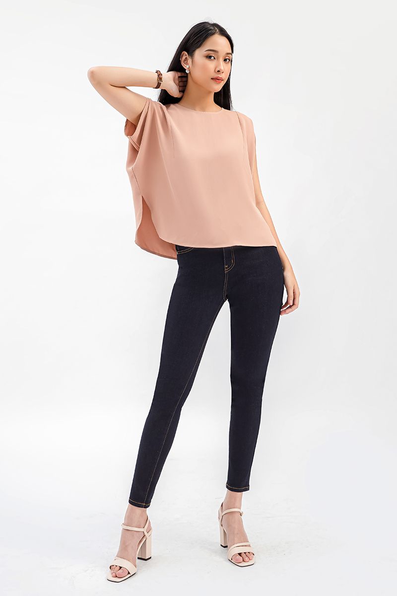 Áo kiểu nữ tay cánh dơi xẻ tà FWBL21SS35L