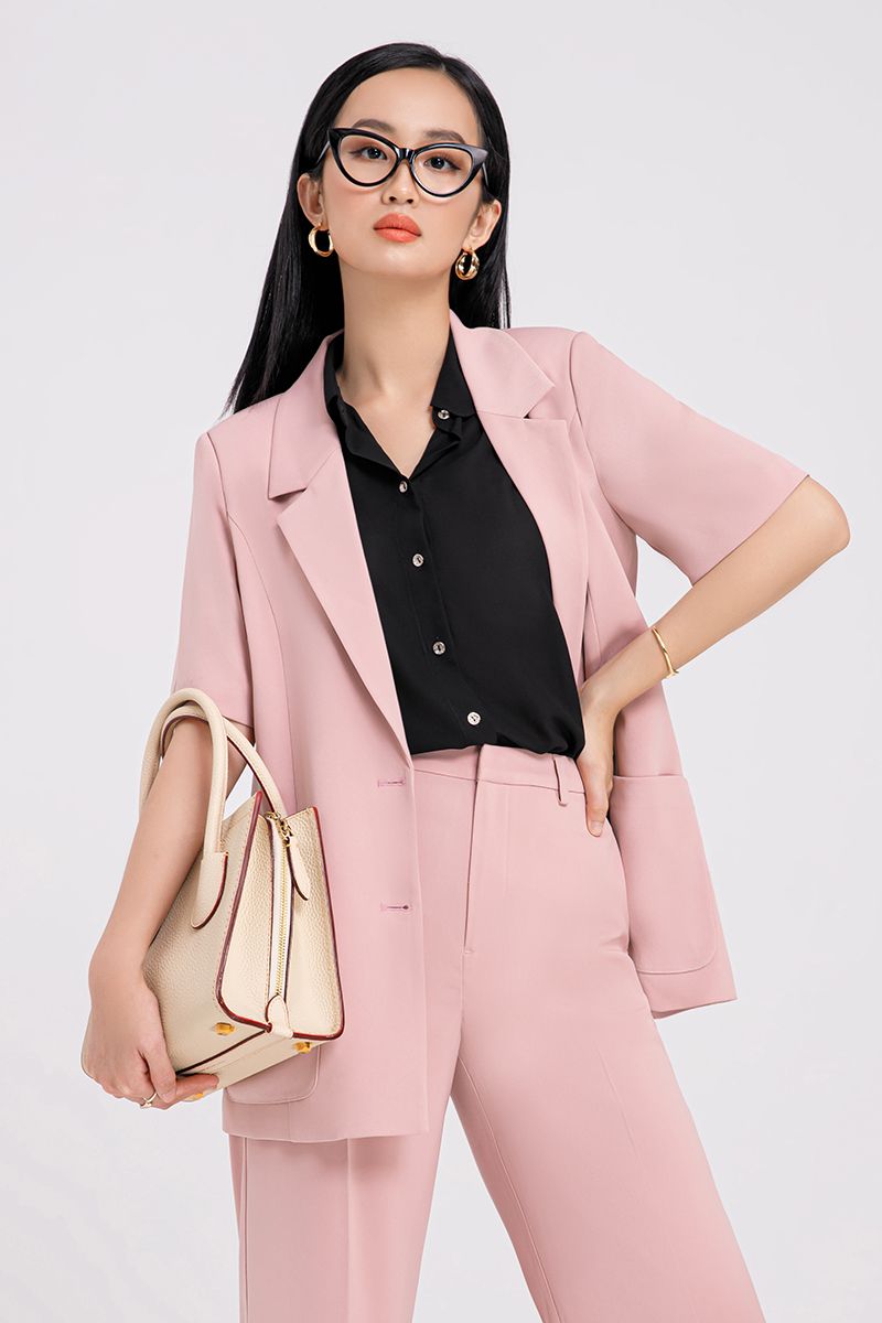 Áo khoác blazer nữ tay ngắn có túi FWBZ21SS07L