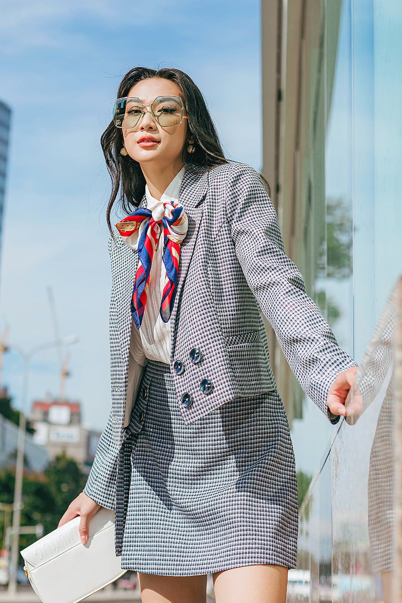 Quần Short Giả Váy Dáng Chữ A Thanh Lịch FWSP23SS12C