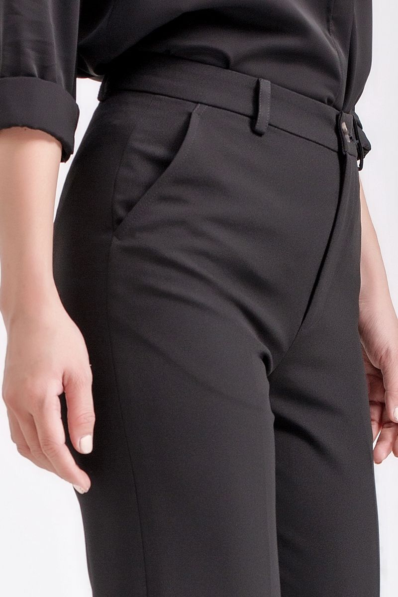 Quần tây nữ basic ống đứng FWDP20FH06P