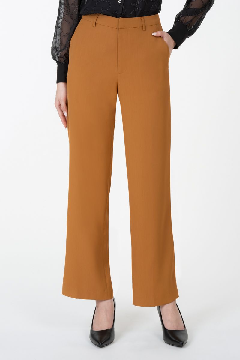 Quần tây nữ form ống rộng FWDP23SS09C