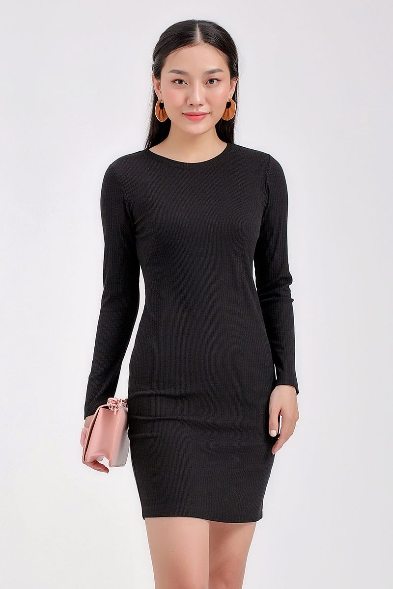 Đầm body tay dài trơn FWDR20FH14C