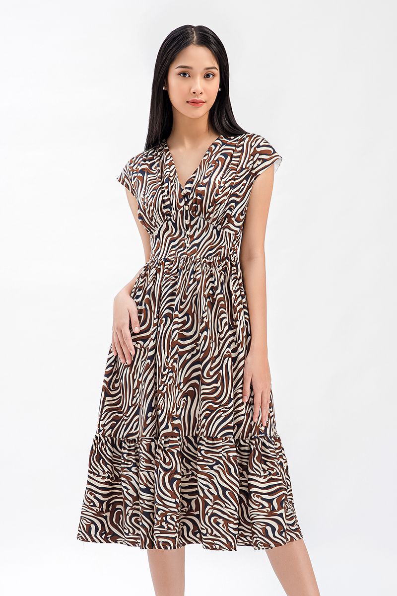 Đầm nữ cổ V nhún chân ngực FWDR21SS23H