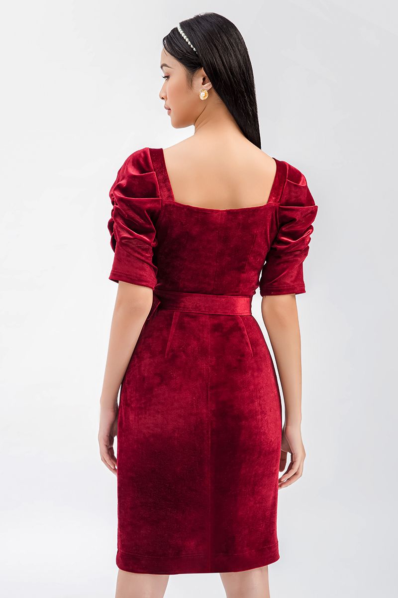 Đầm nữ tay phồng có nhún FWDR21SS33C