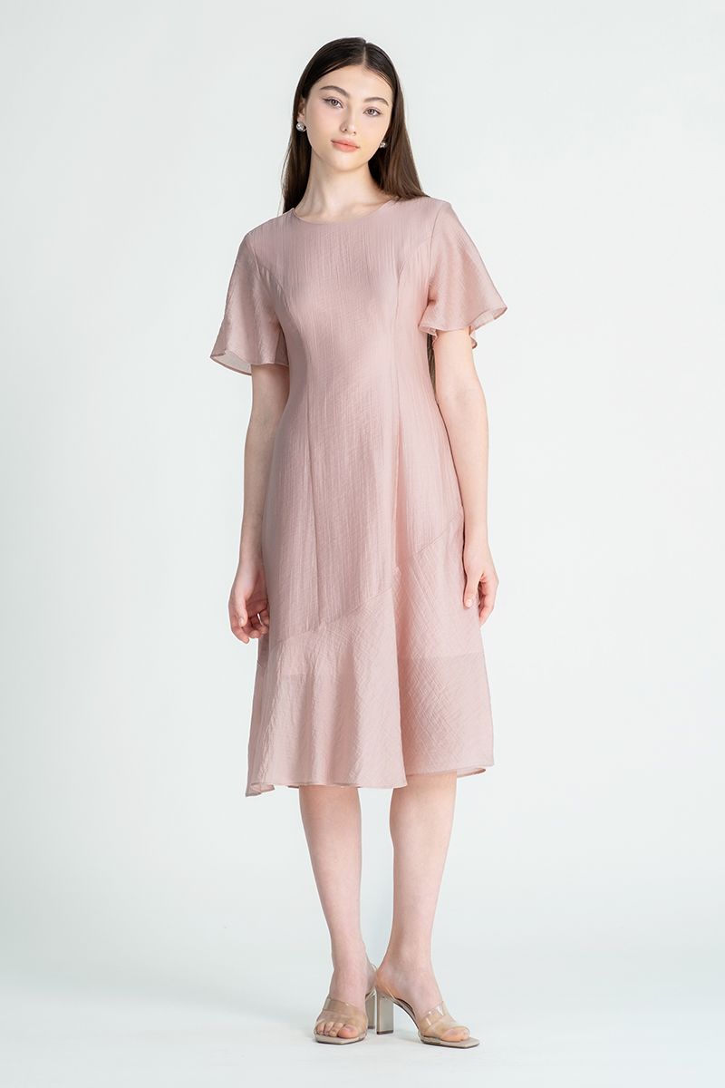 Áo Đầm Tay Lỡ Nữ Tính FWDR25SS09C