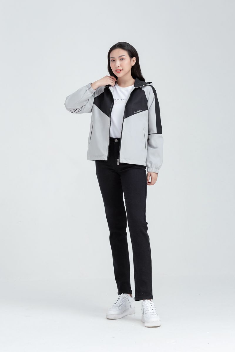 Áo khoác nữ có nón phối màu FWJK22FH03C