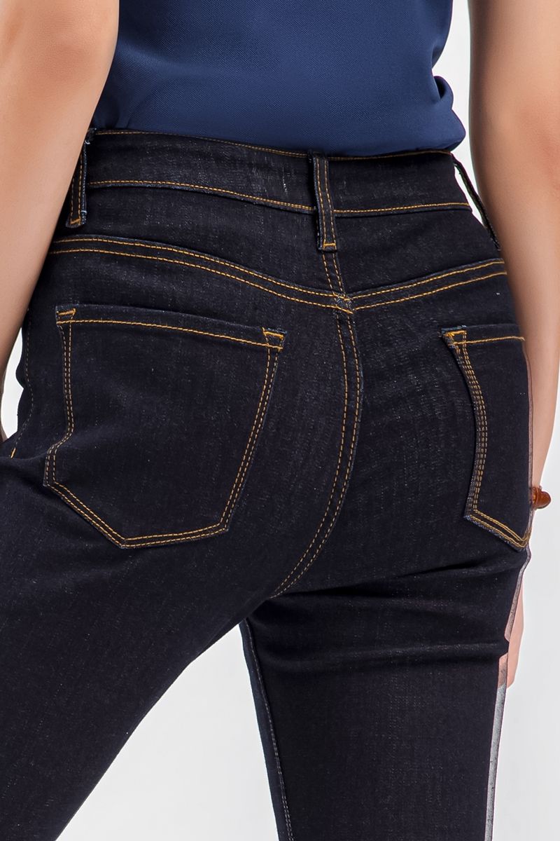 Quần jeans nữ form ôm FWJN20FH03H