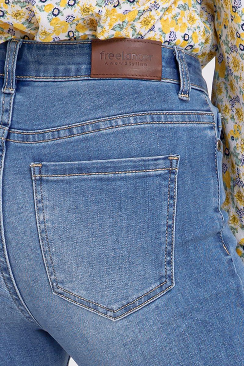 Quần jeans nữ form skinny FWJN21SS08L