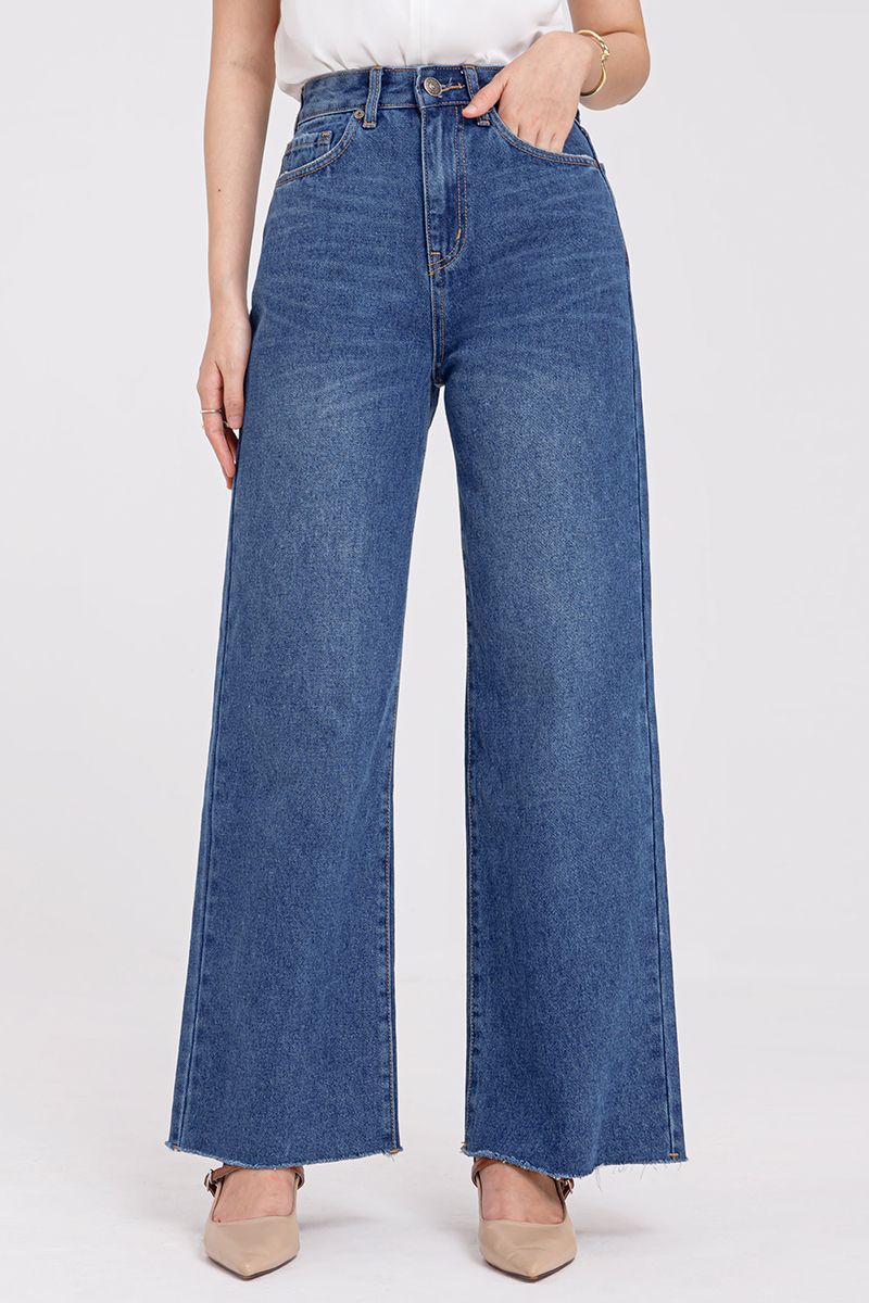 Quần jeans nữ Loose fit ống tua rua FWJN21SS13L