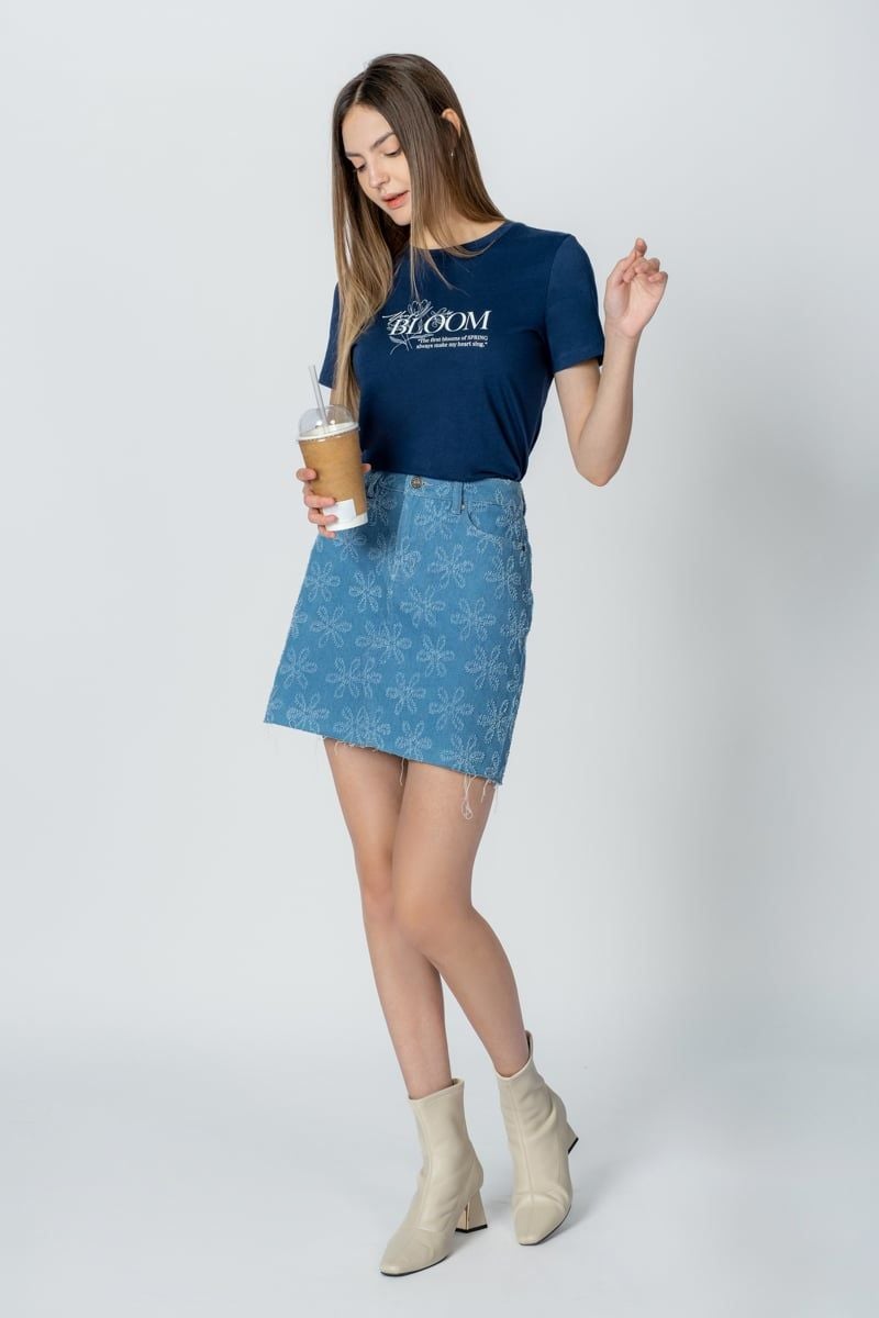 Áo Thun Nữ Tay Ngắn In Họa Tiết FWTS23SS01G-US