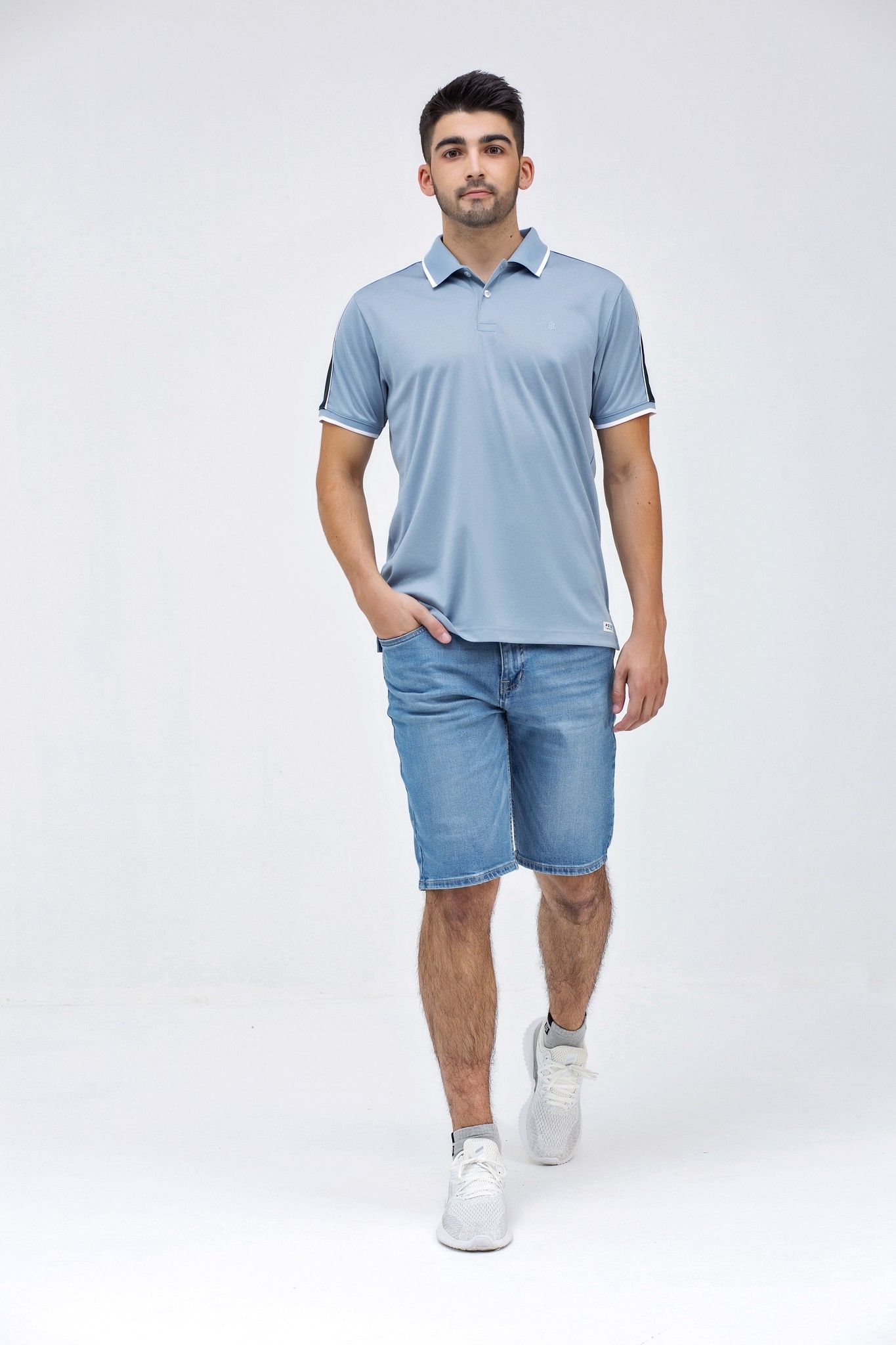 Áo thun cổ bẻ form vừa phối tay KS21SS06T-SCCP