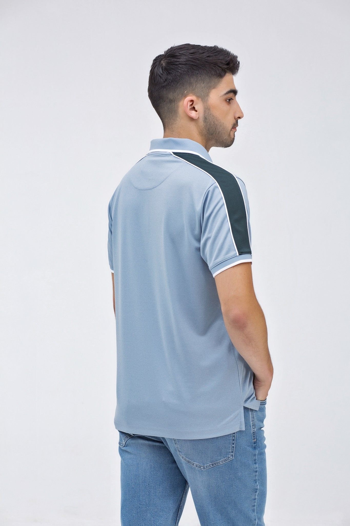 Áo thun cổ bẻ form vừa phối tay KS21SS06T-SCCP