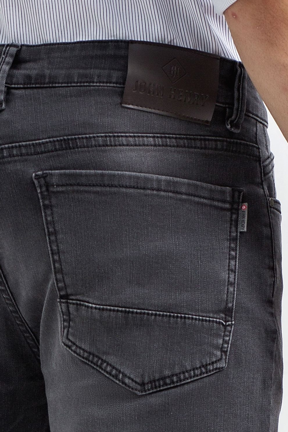 Quần shorts jean form vừa SP21SS04-JN