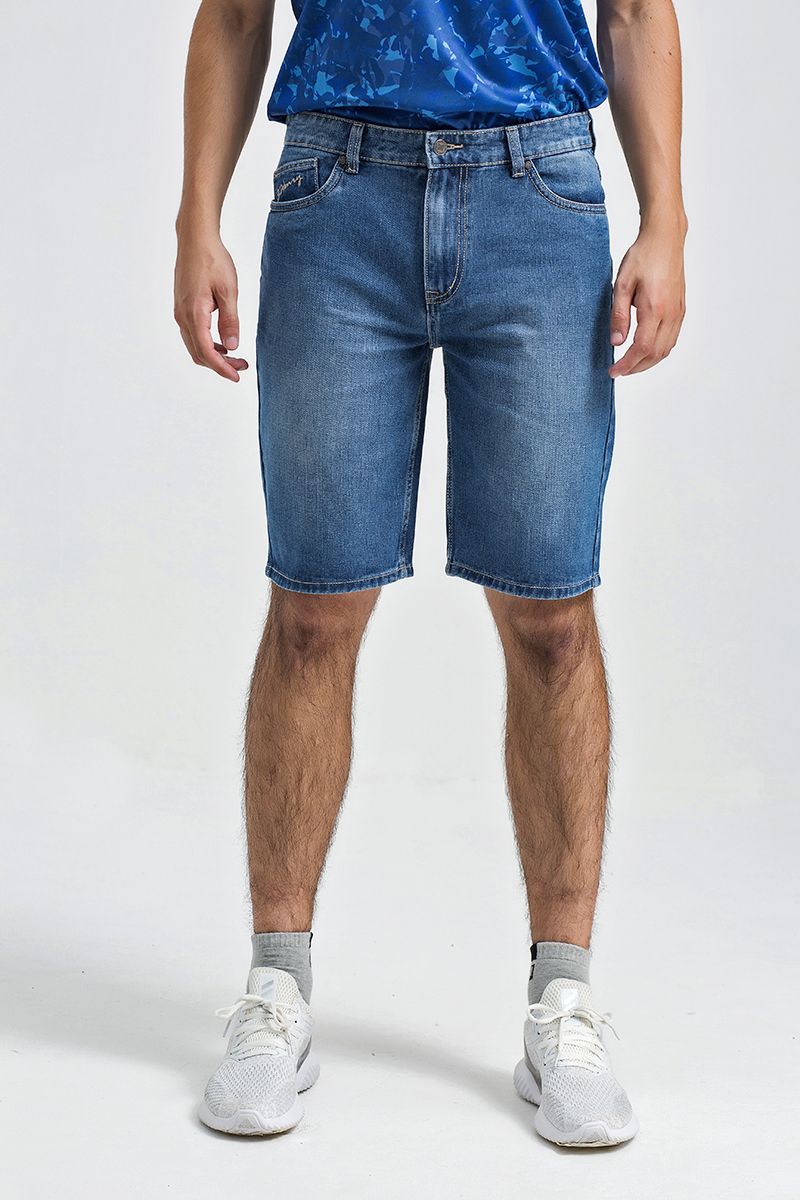 Quần shorts jean form vừa SP21SS17-JN