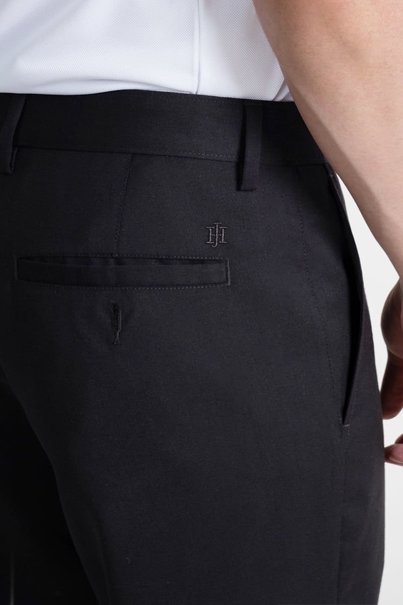 Quần Short Nam Form Trên Gối SP25SS12P-AK