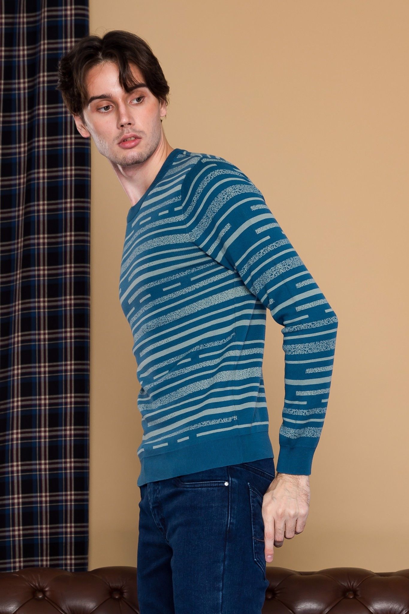 Áo len nam cổ tròn tay dài SW19FH15D-LA