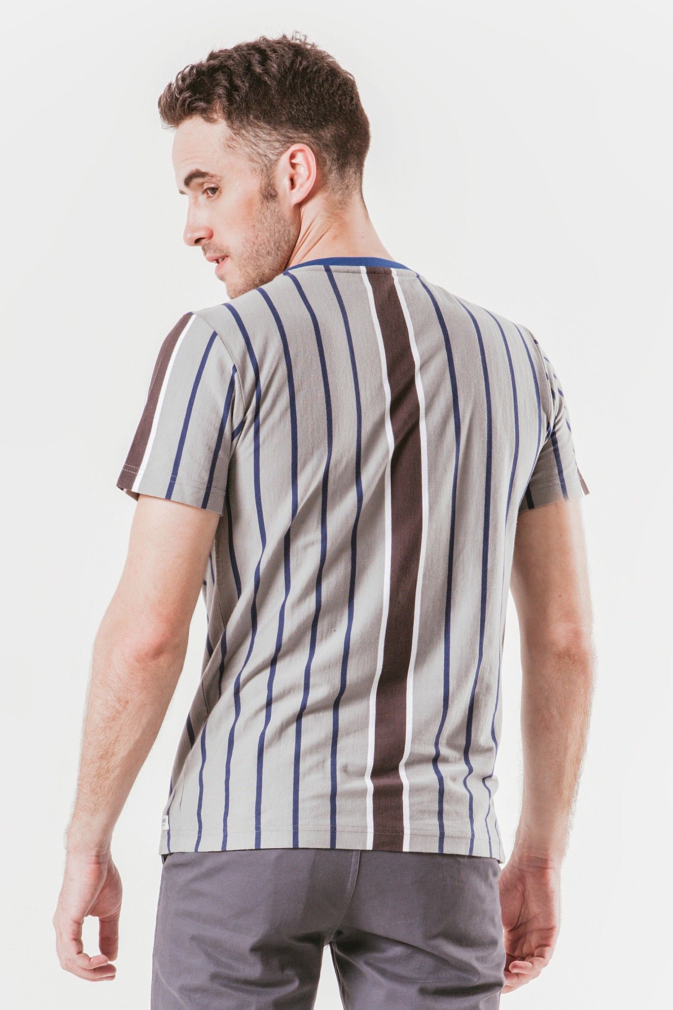 Áo thun nam cổ tròn tay ngắn cotton sọc dọc TS19FH22P-SC