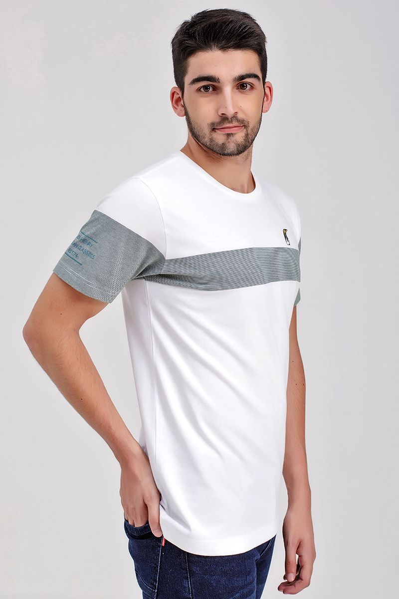 Áo thun cổ tròn họa tiết form ôm TS20FH23P-SC