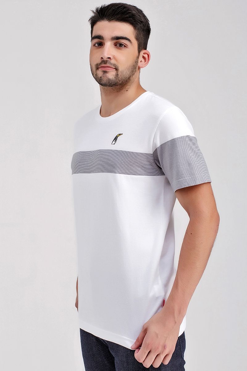 Áo thun cổ tròn họa tiết form ôm TS20FH23P-SC