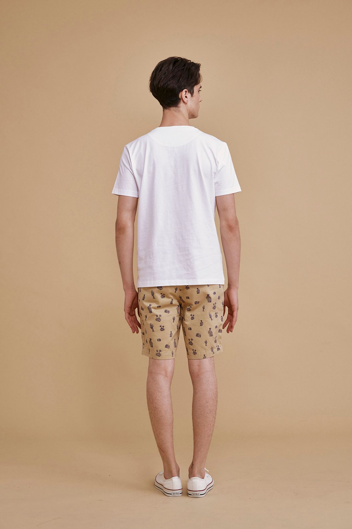 Áo thun cổ tròn form vừa in hình TS21SS09T-RG