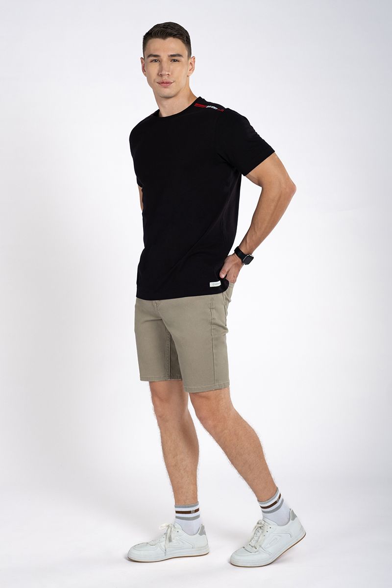 Áo Thun Tay Ngắn Form Vừa TS24SS15C-RGUS