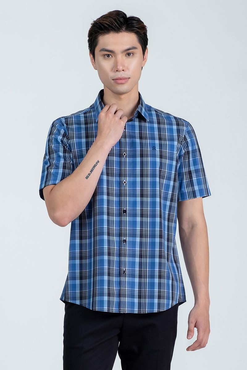 Áo Sơ Mi Tay Ngắn Form Ôm WS24FH84T-SDBB
