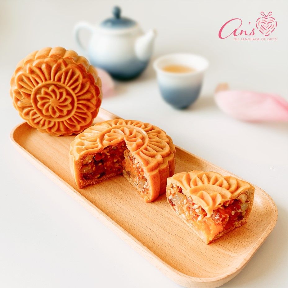 Bánh trung thu handmade - Thập cẩm sò điệp sốt Hongkong