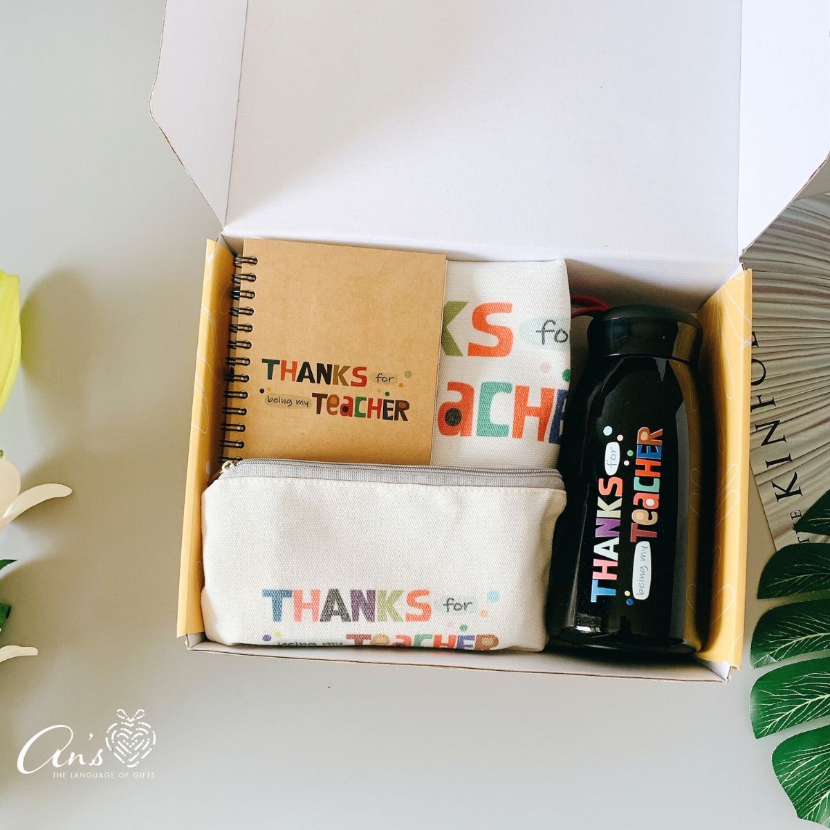Quà tặng cô giáo 20/11 - combo quà tặng 4 món xinh xắn