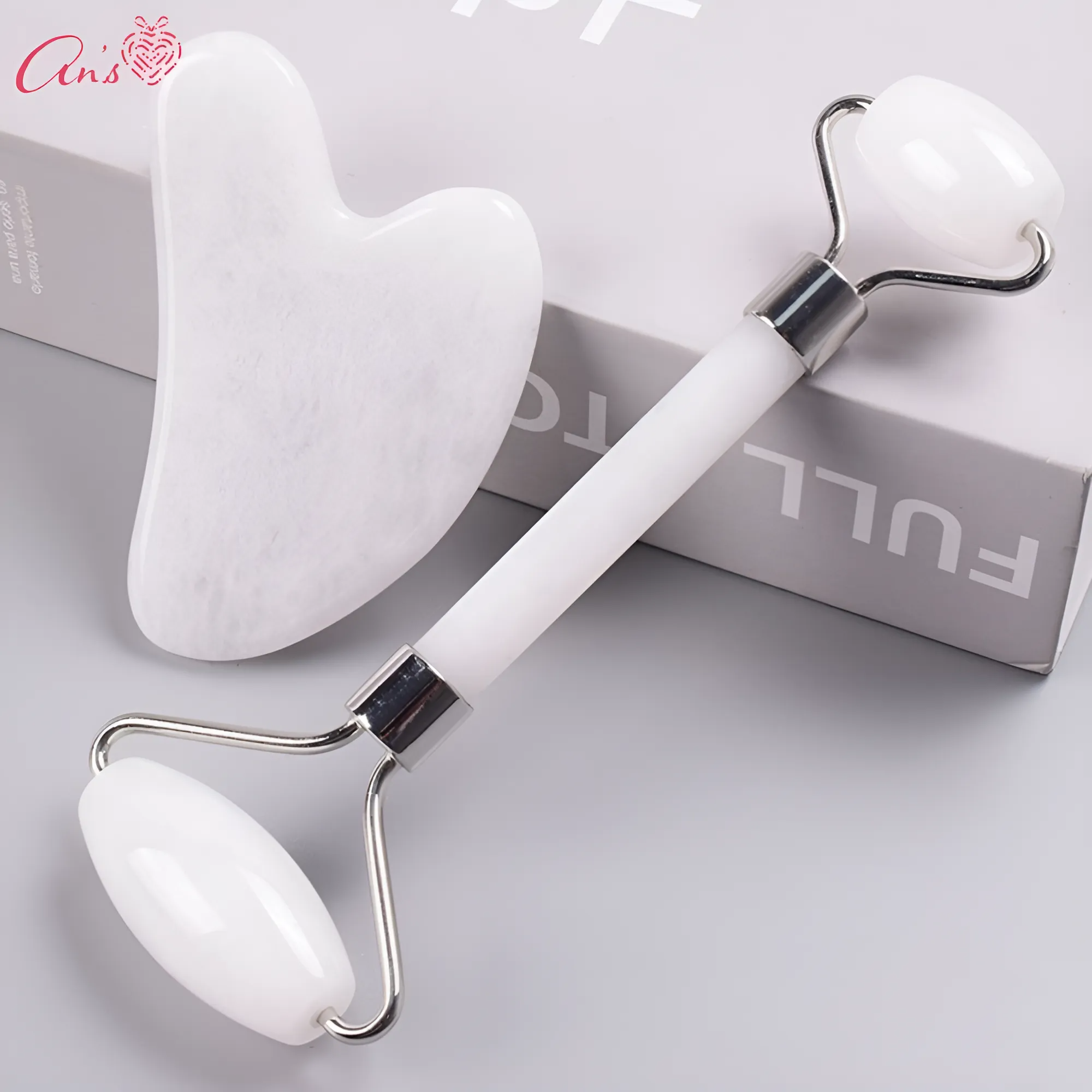 Bộ thanh lăn massage mặt bằng đá cao cấp - quà tặng phụ nữ