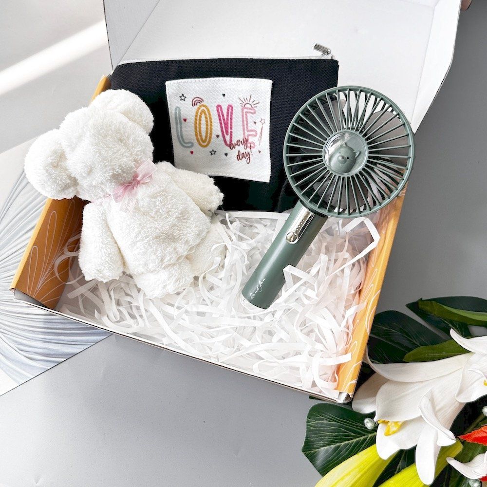 Quà tặng doanh nghiệp 8/3 - set quà 3 món xinh xắn (mix ngẫu nhiên) GS1038