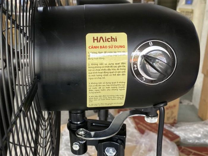 [Hỏa tốc] 200W Quạt đứng công nghiệp Haichi HCS-600