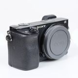  Máy ảnh Sony A6300 