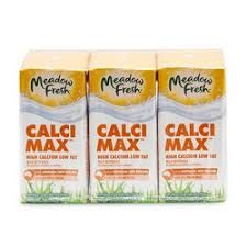 Sữa Nước Meadow Fresh Canxi 200ml Lốc 3 hộp, Úc