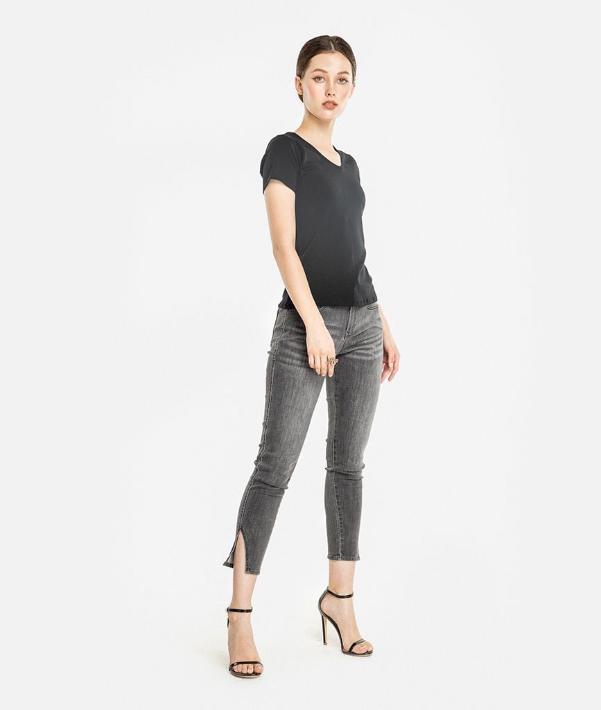 Áo thun body basic cổ tim
