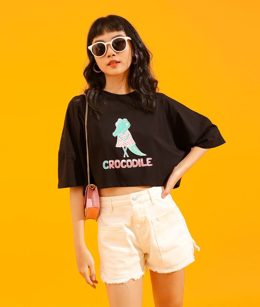 Áo thun croptop in cá sấu