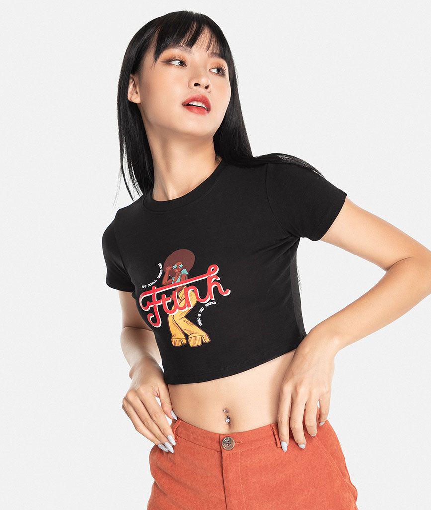 Áo thun ôm croptop in hình