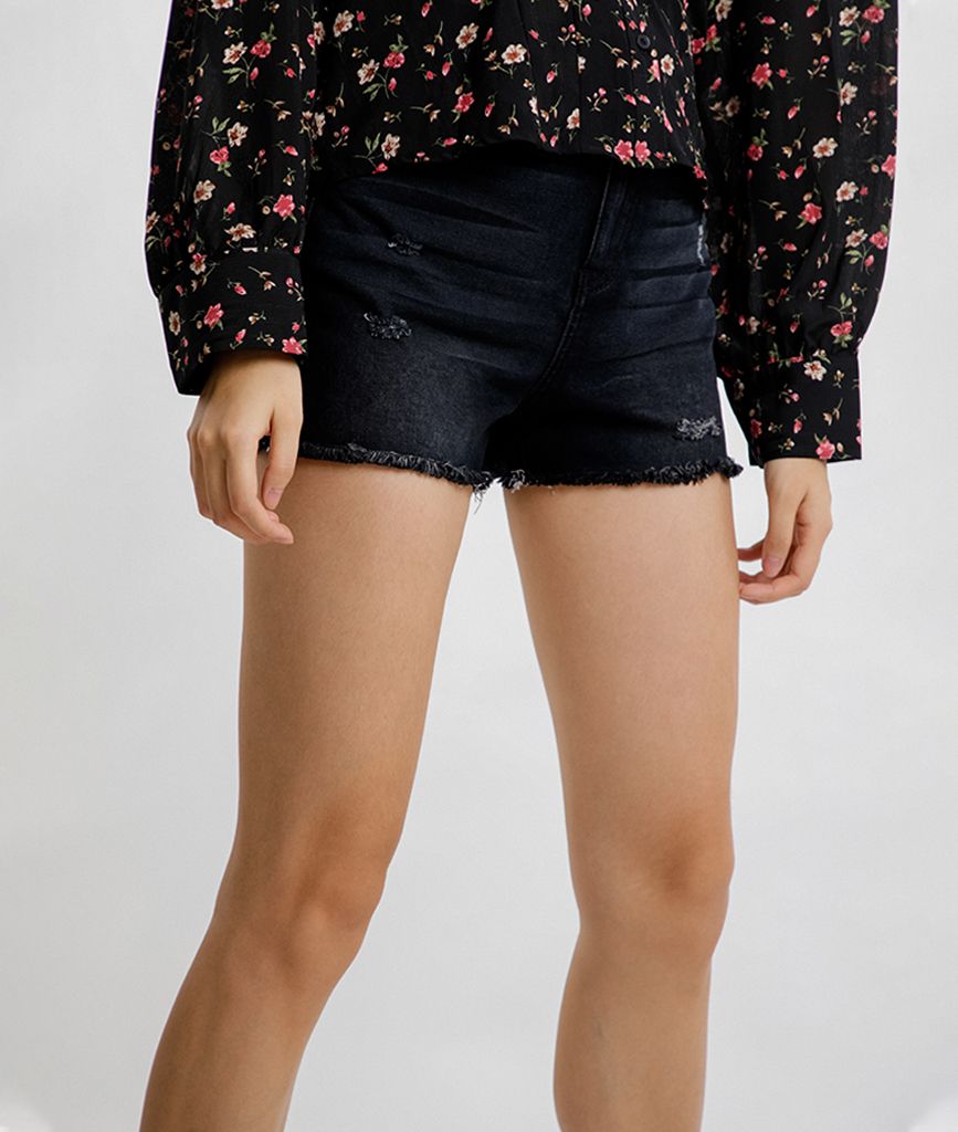 Quần shorts kaki jean lai tua rua