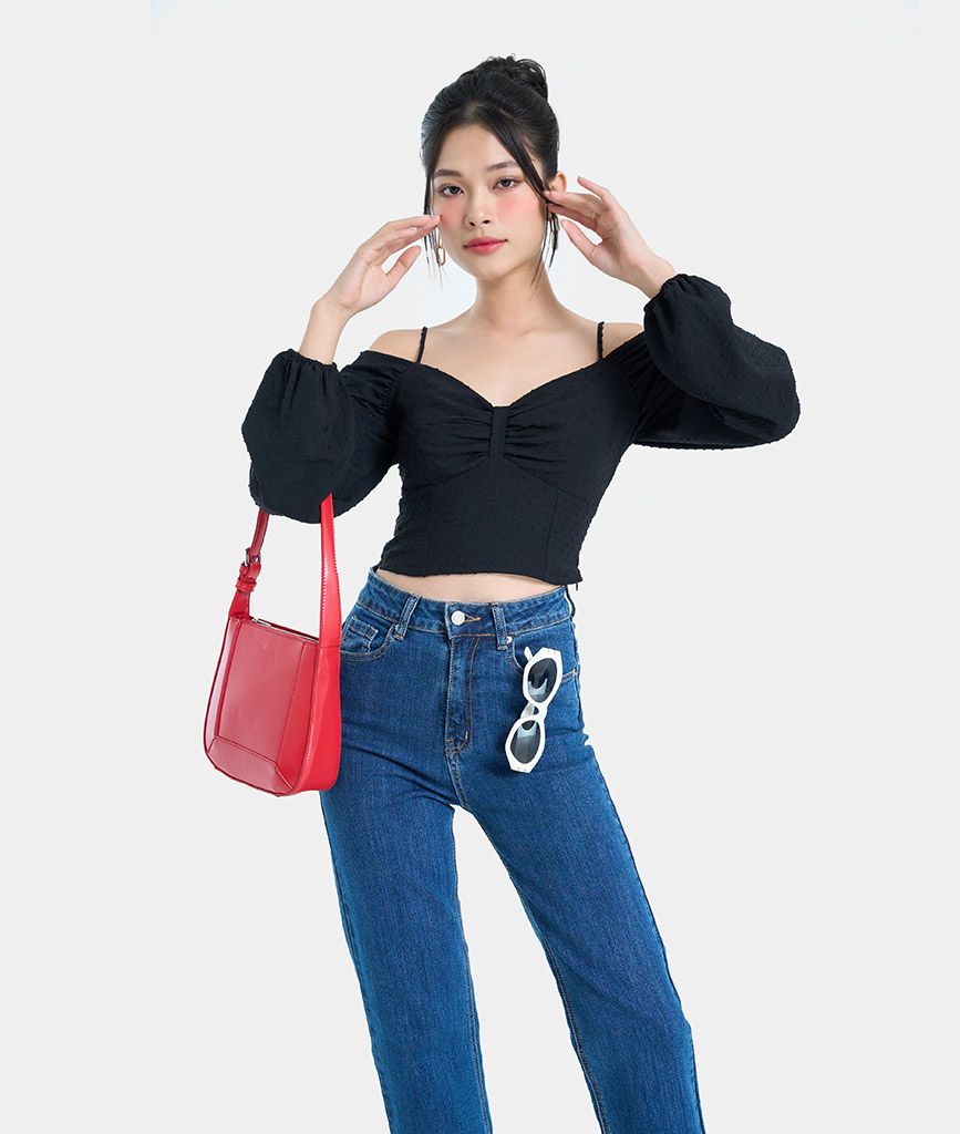 Áo kiểu croptop bẹt vai tay phồng