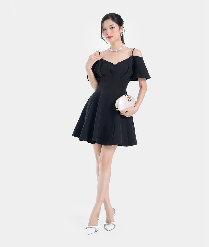 Đầm nhún ngực xoè bẹt vai