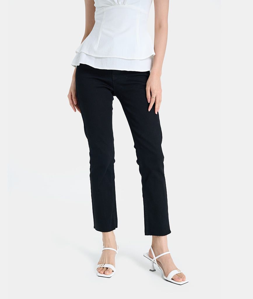 Quần jeans dài ống côn