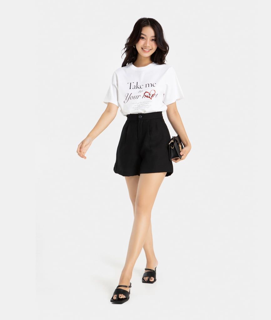 Quần short dáng A gài nút