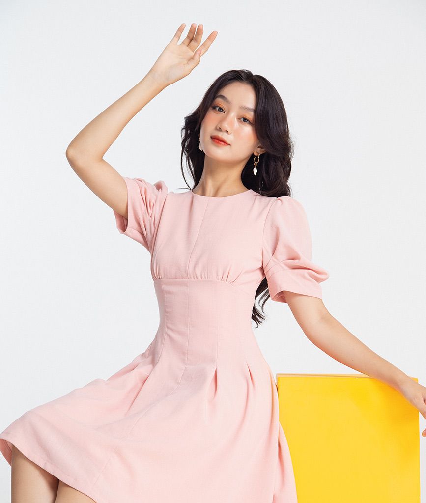 Đầm A tùng xếp ply